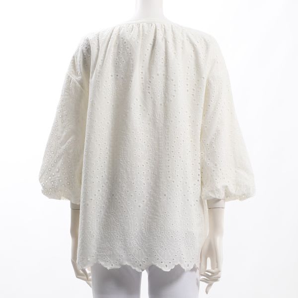 コットンレースオープンフロントネックブラウス