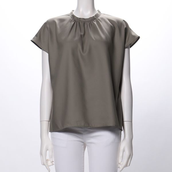 ギャザードネックブラウス