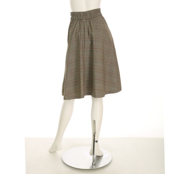 チェック柄フレアスカート