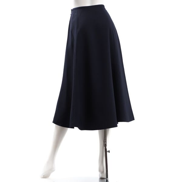 イレギュラーヘムスカート