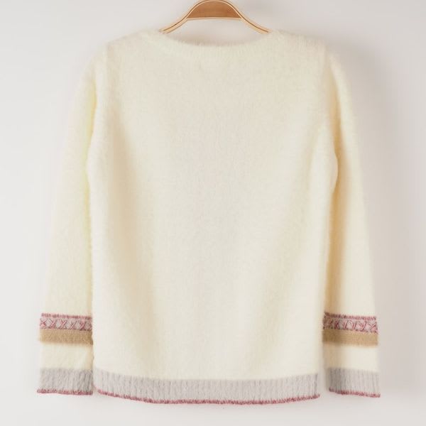 ジャガードデザインニット