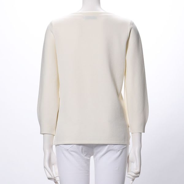 ふんわりパフスリーブニット