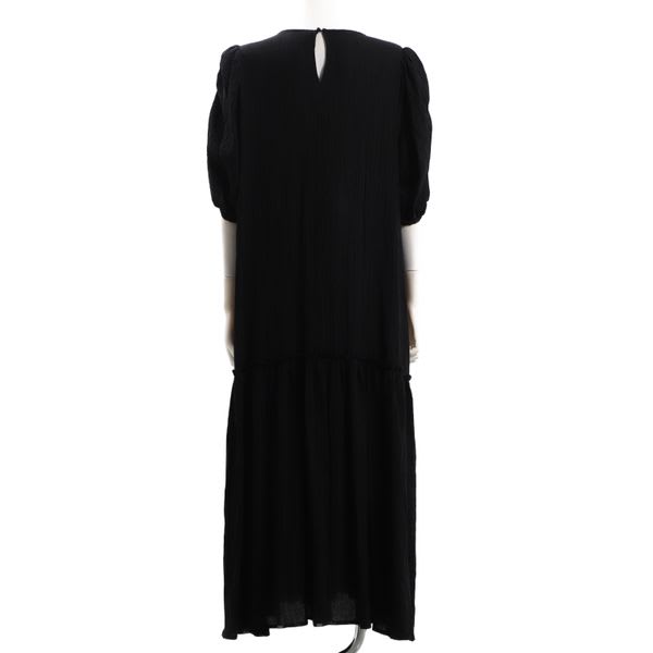 ドライタッチギャザーフレアワンピース