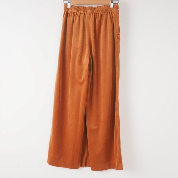 コーデュロイ素材ワイドパンツリボンベルトデザイン