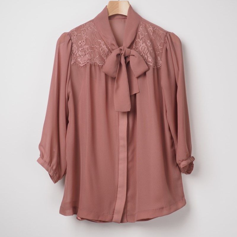 レースボウタイブラウス
