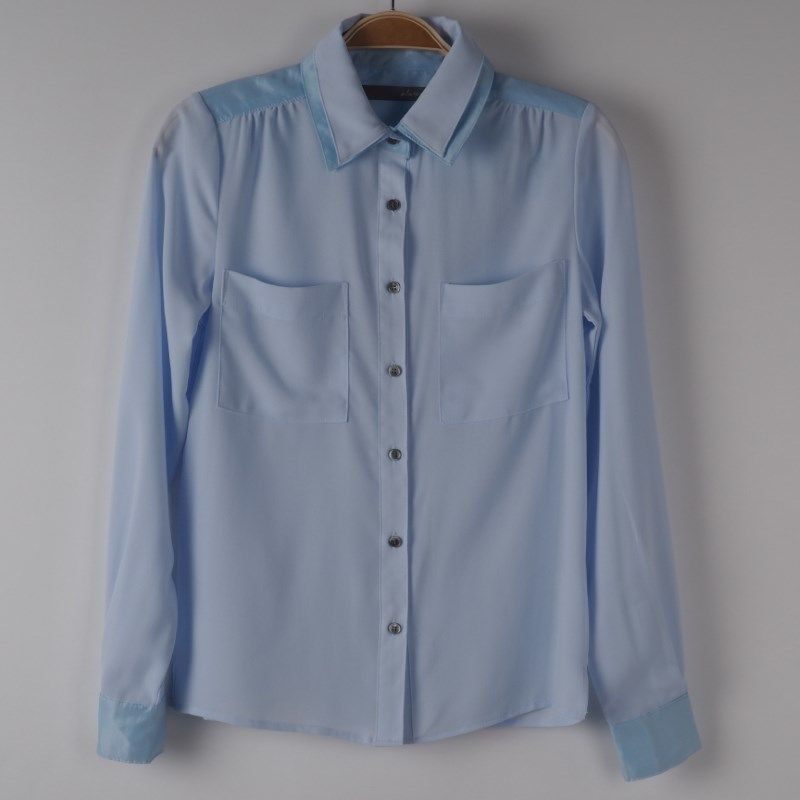 2枚襟切替えデザインとろみブラウス