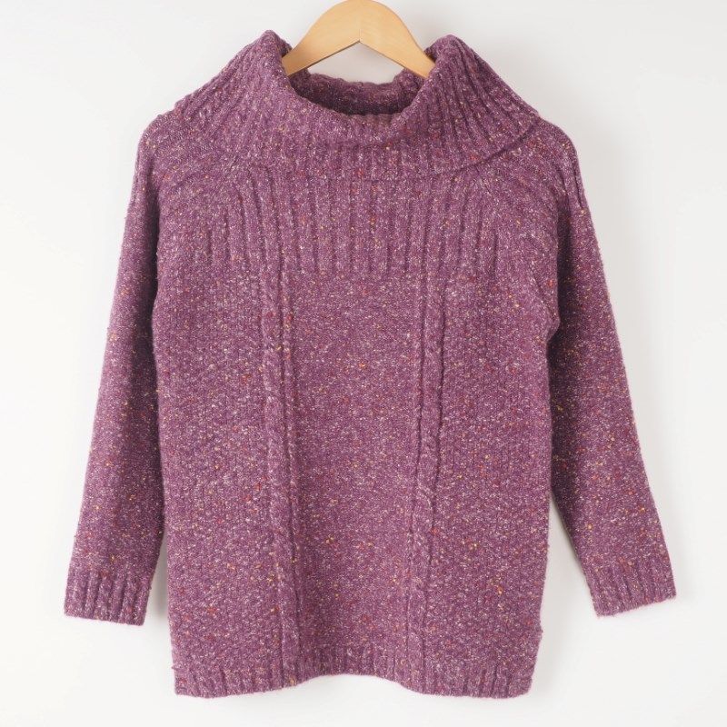 オフタートルネックニット