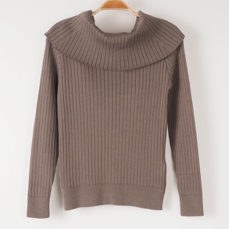 オフショルダーリブニットプルオーバー