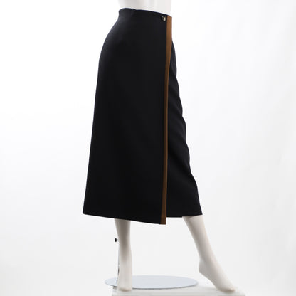 ポケット付きフレアスカート