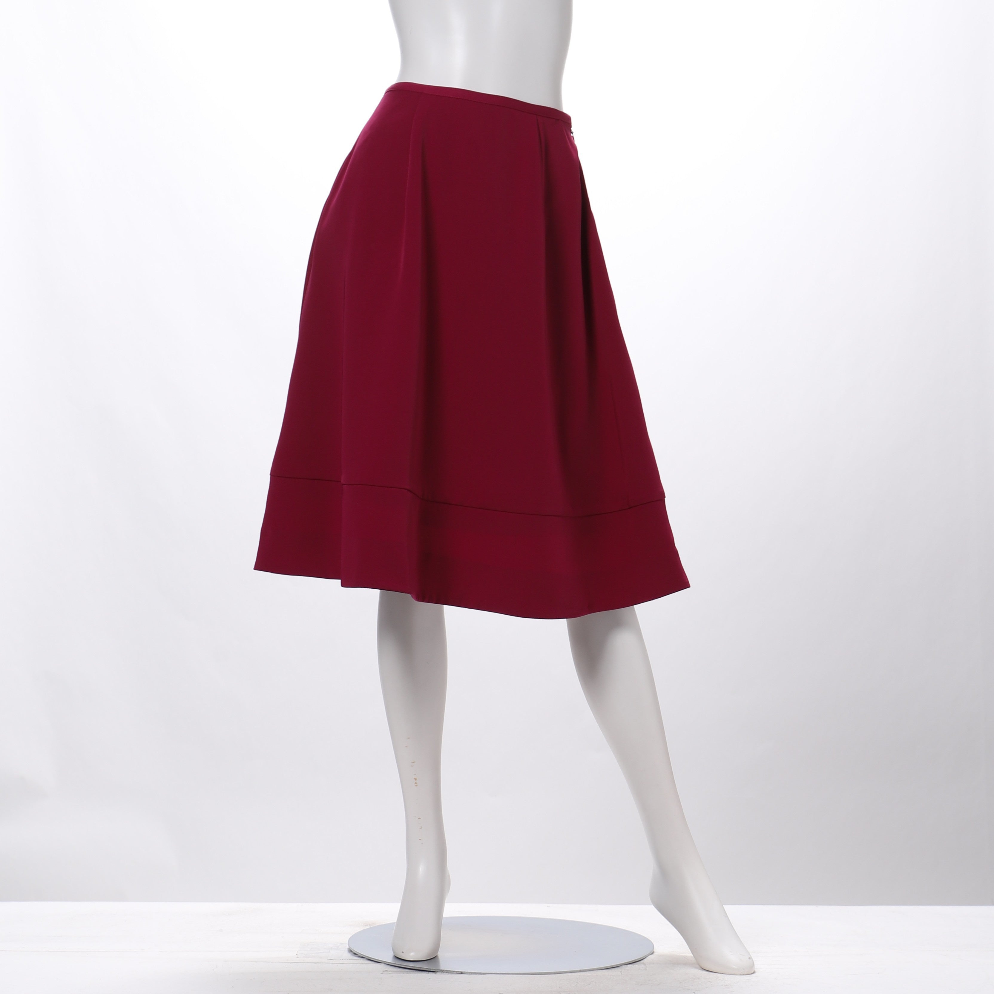 カルゼ調タックフレアスカート