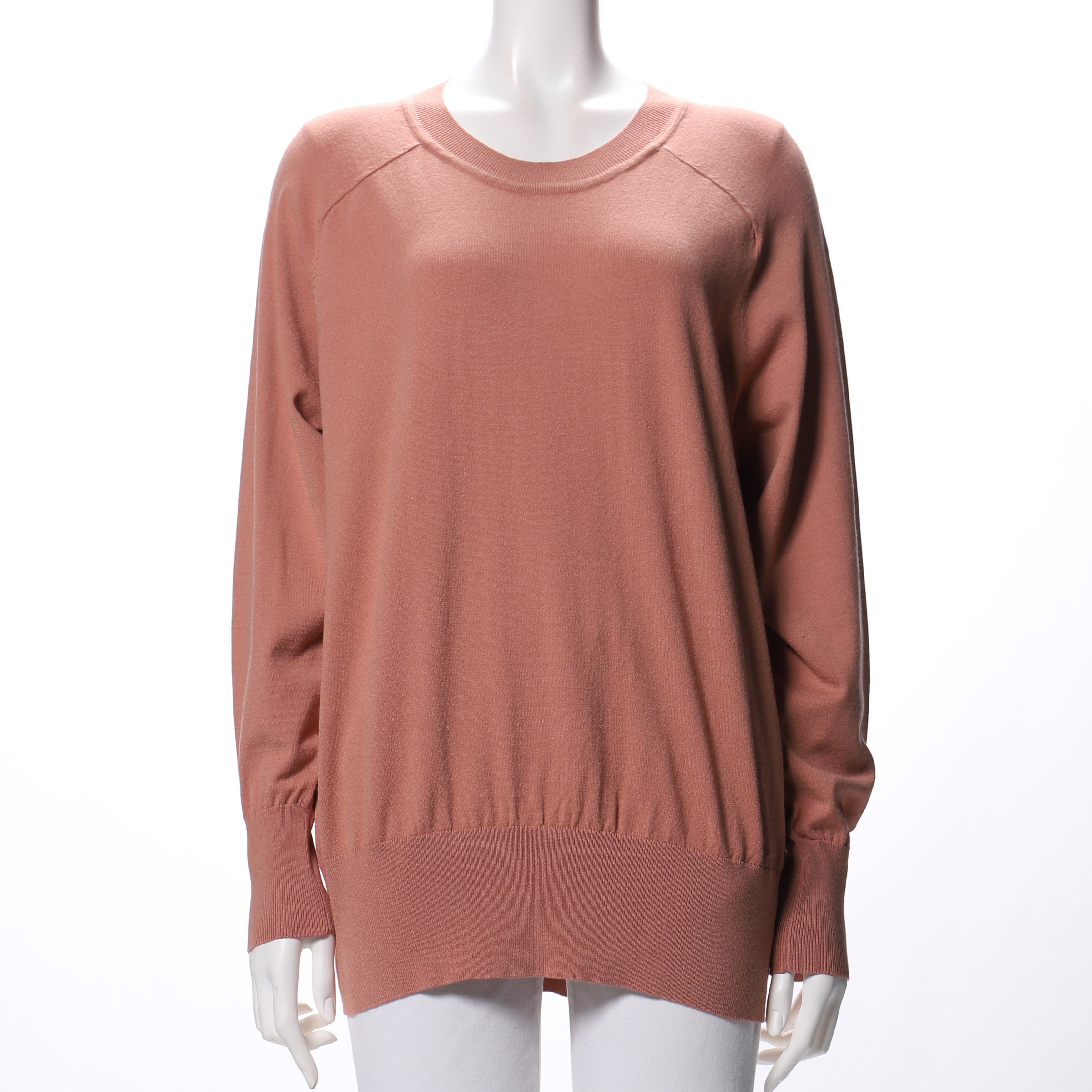 ラグランスリーブクルーネックニット