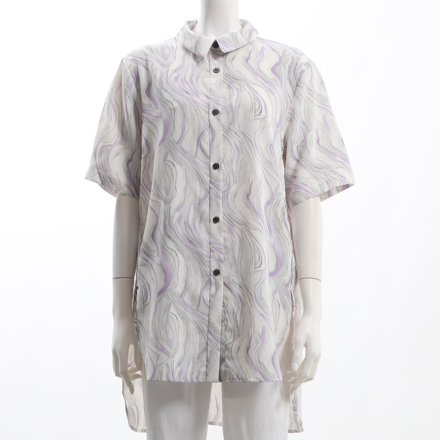 総柄バックテールシャツ