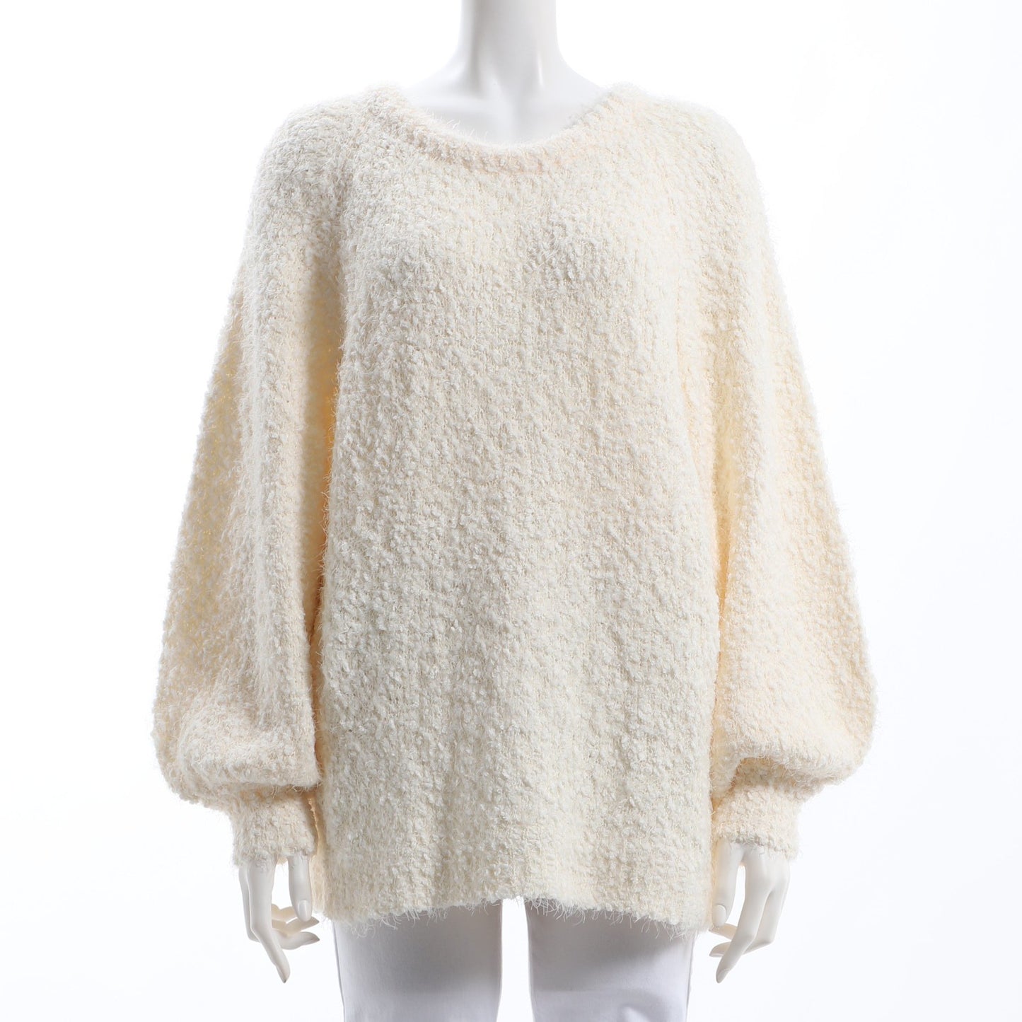 ふわふわニットプルオーバー