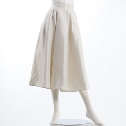 タックフレアードレススカート