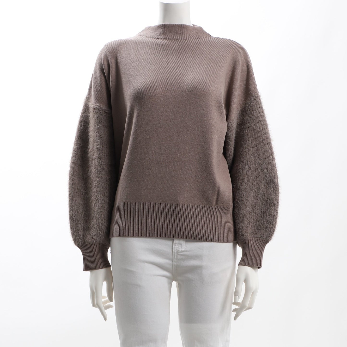 袖切り替えニット