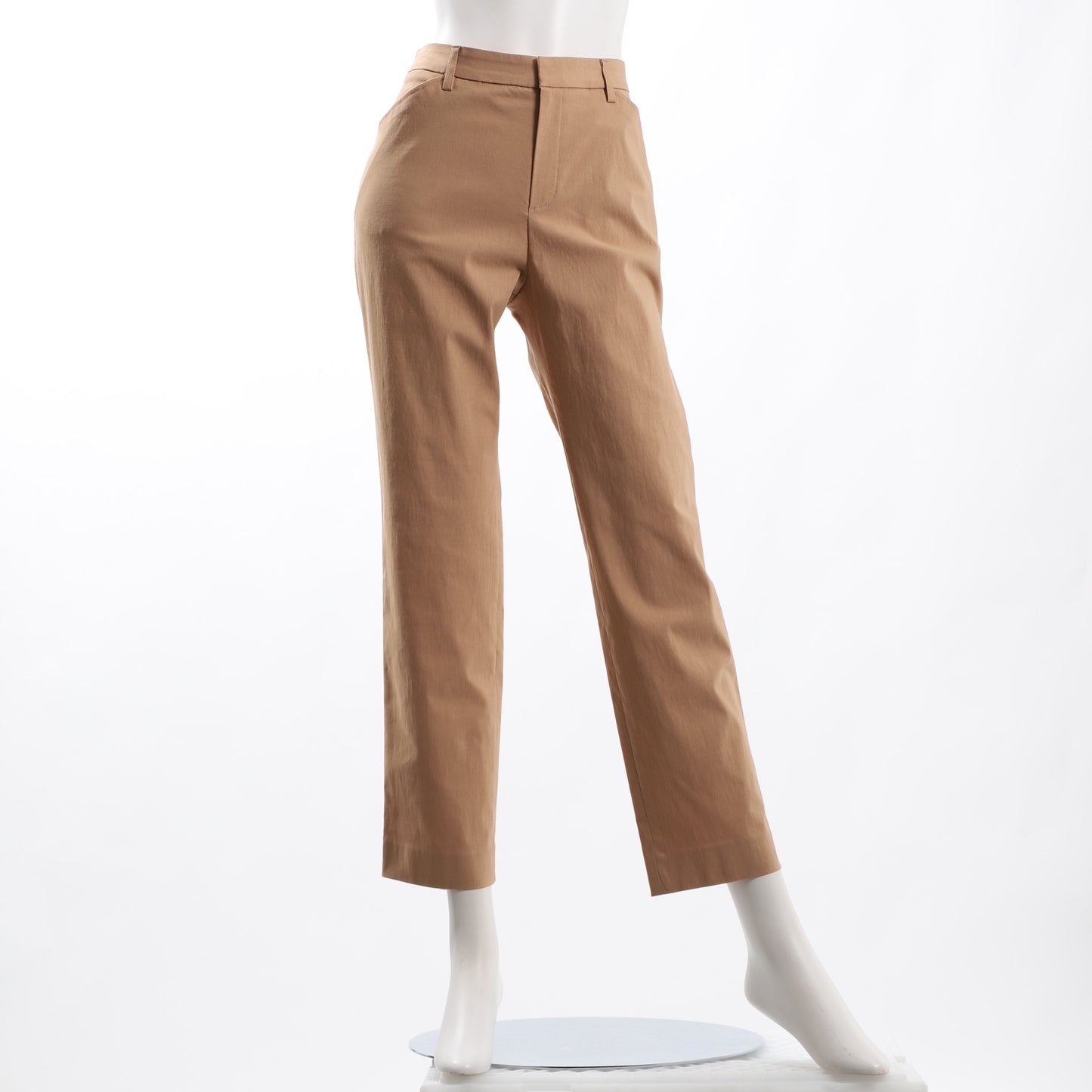 シンプルストレートパンツ