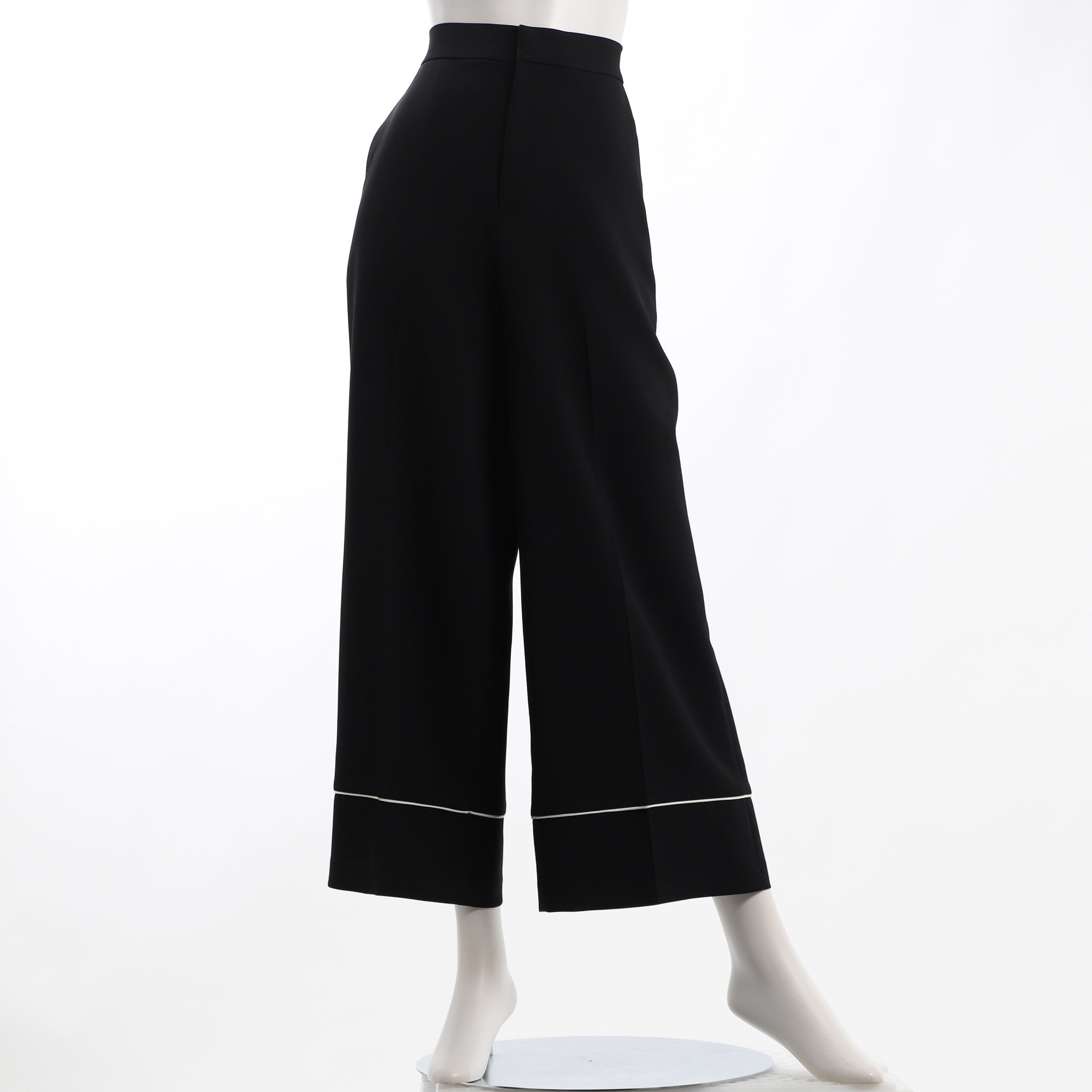 ライン入りワイドパンツ