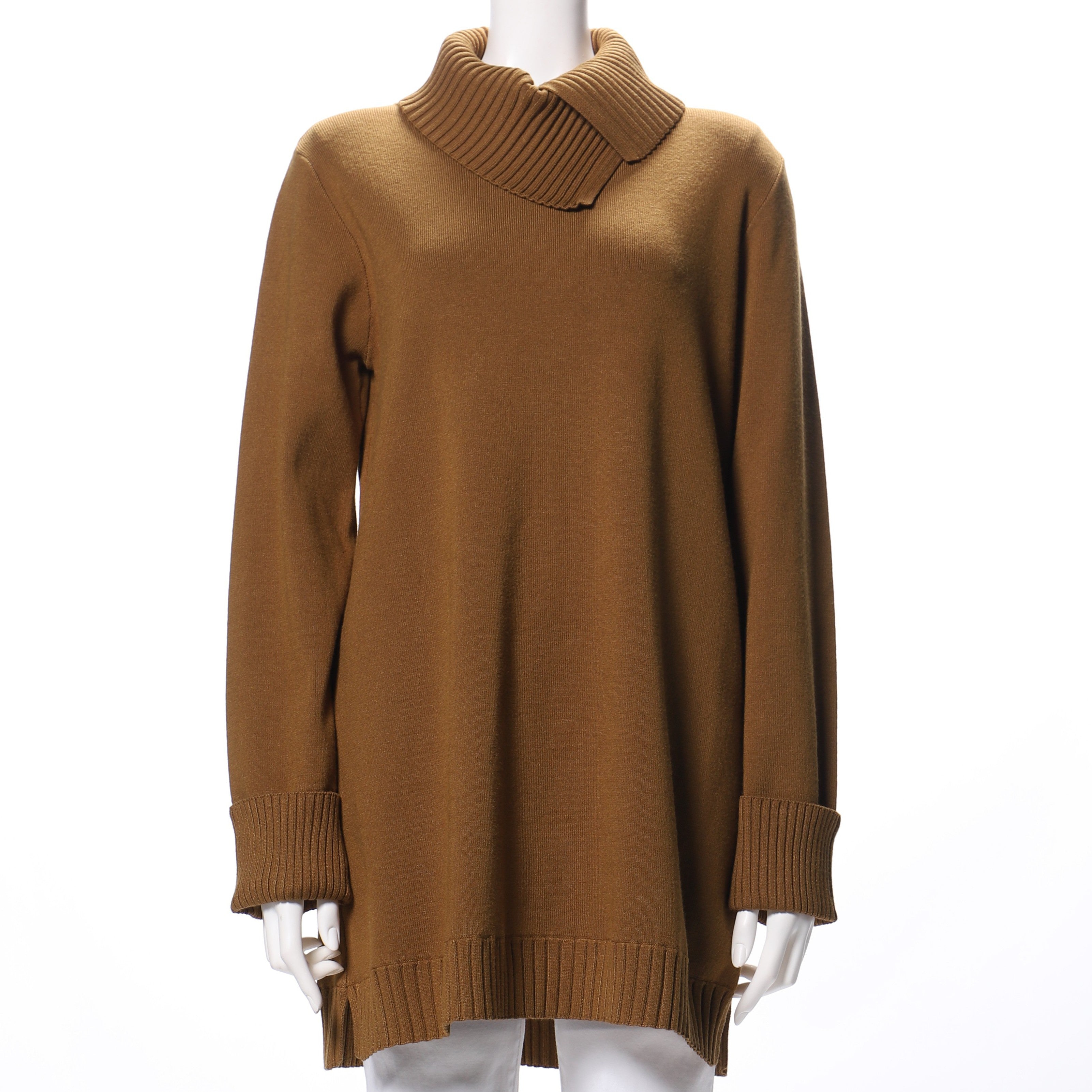 ハイゲージ編み長め丈ニット