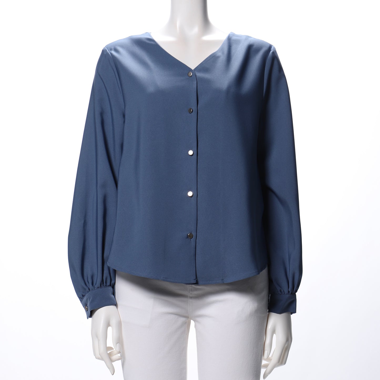 フロントボタンブラウス