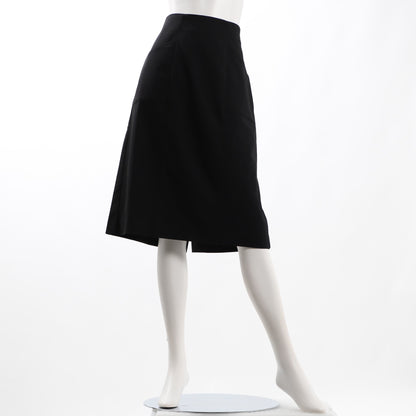 フロントポケットセミタイトスカート