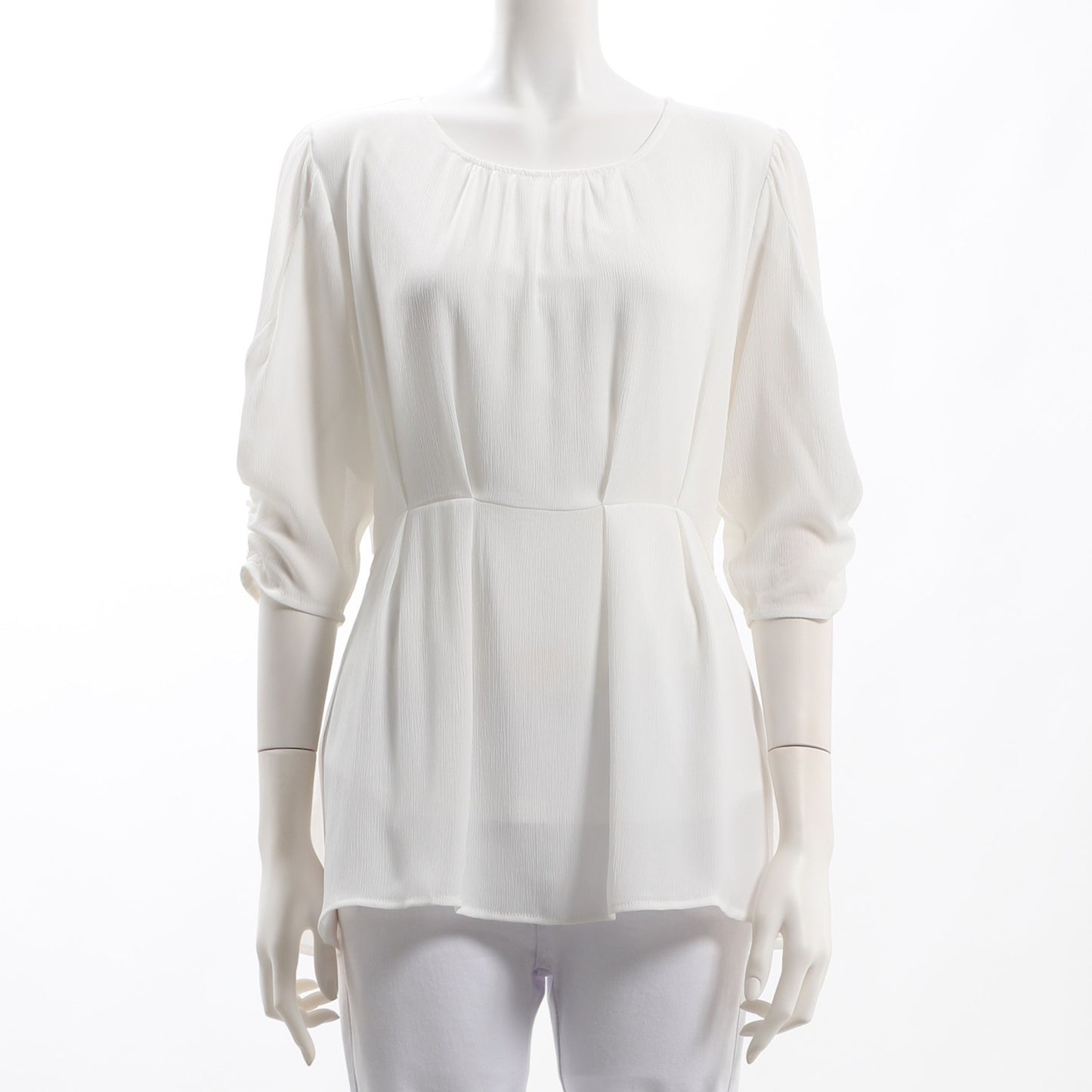 ふんわり袖ペプラムブラウス