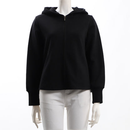 ジップアップパーカー