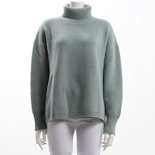 ドロップショルダーミドルゲージタートルネックニット