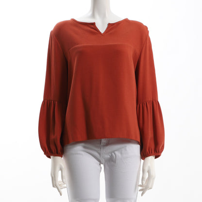 オープンフロントネックボリューム袖ブラウス