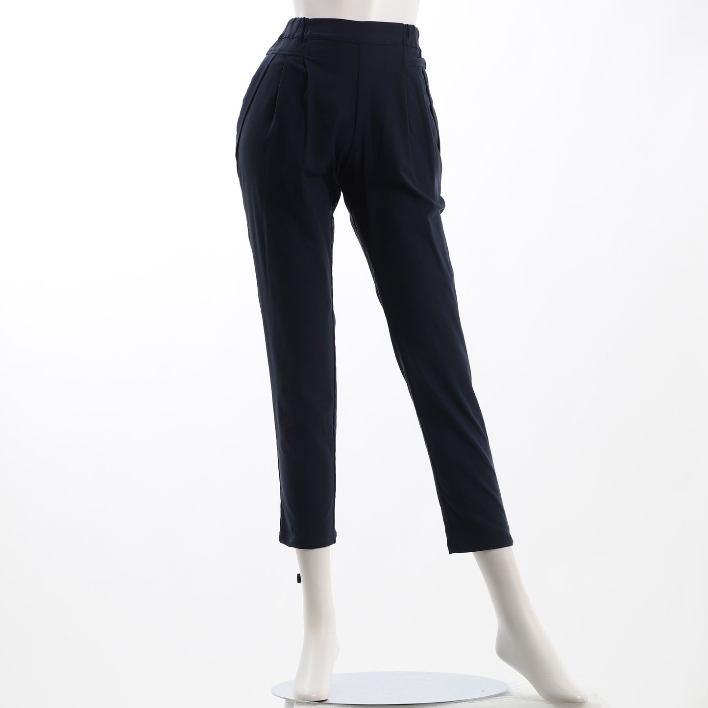 ストレッチ起毛タック入りテーパードパンツ