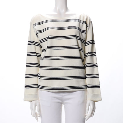 ボーダー柄ニット