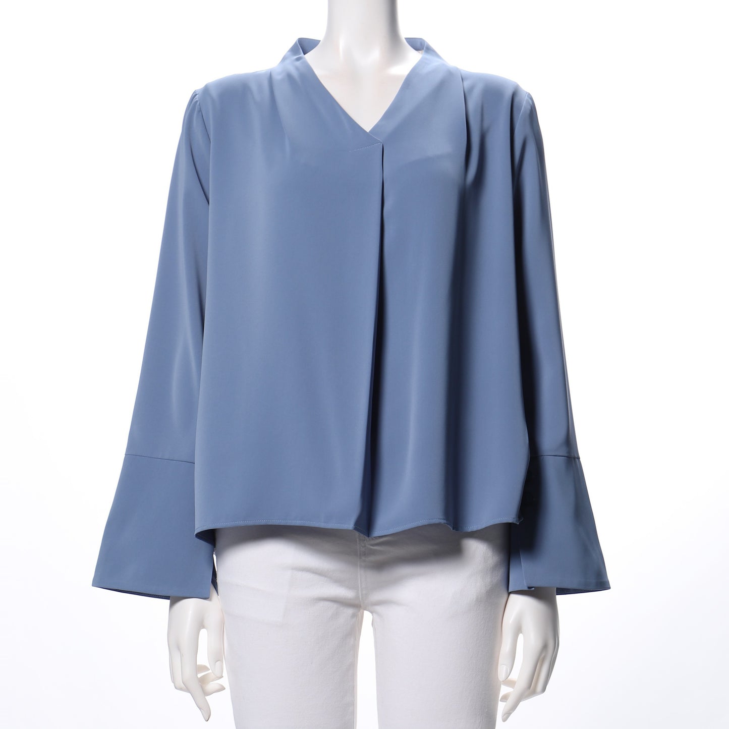 Vネックフロントタックブラウス