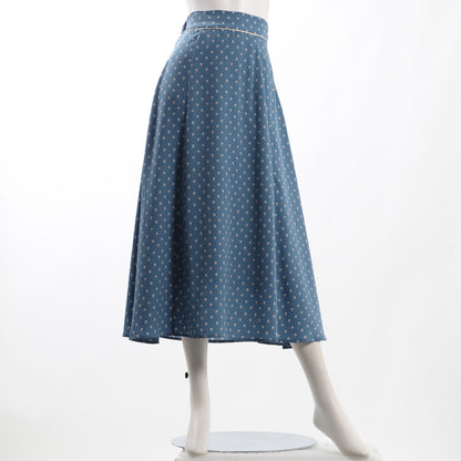 ドット柄フレアスカート