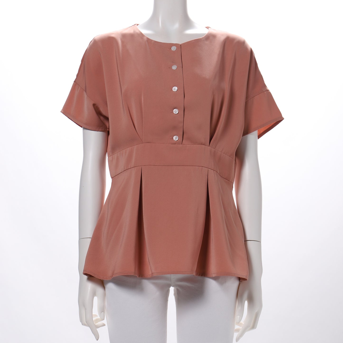 ペプラムデザインラウンドネックブラウス