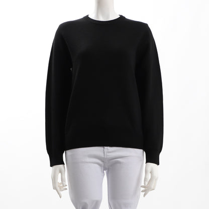 シンプルクルーネックニット