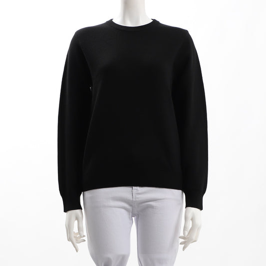 シンプルクルーネックニット