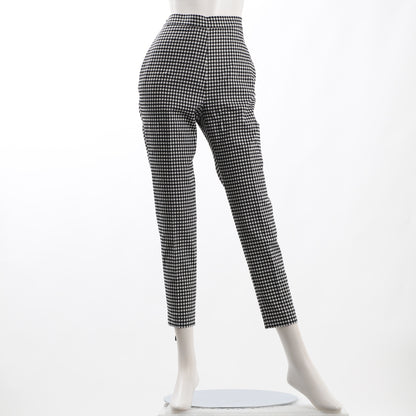 ポケット付きテーパードスキニーパンツ