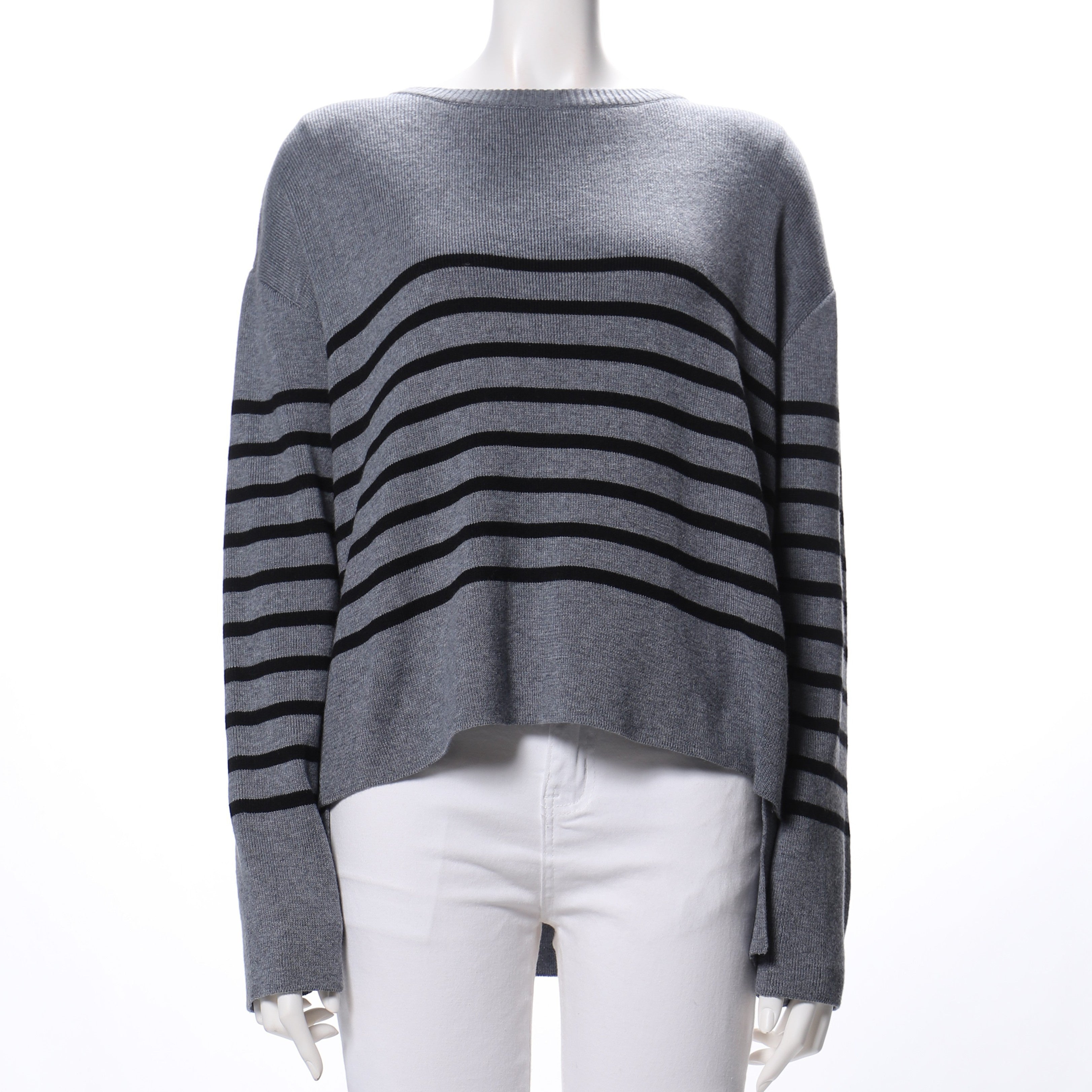 ボーダー柄ドロップショルダーニット