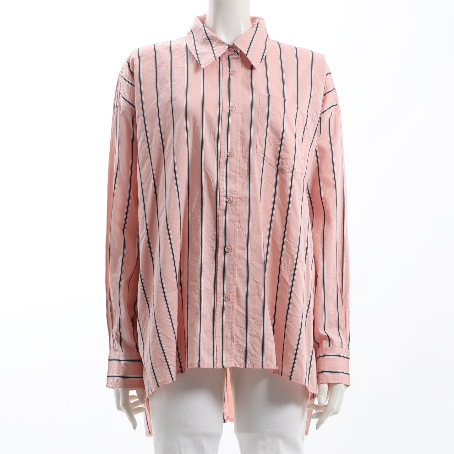 ゆとりのあるストライプシャツ