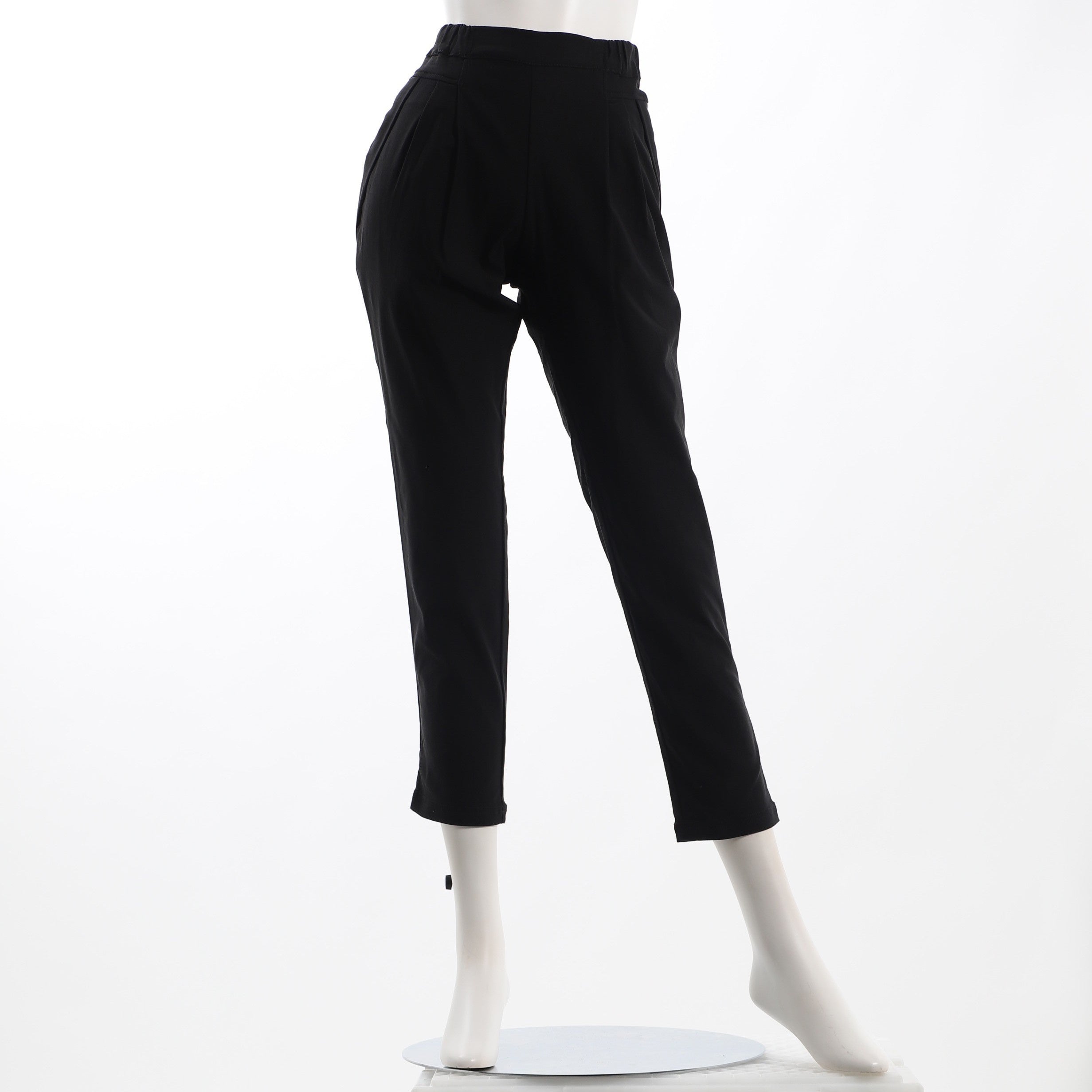 ストレッチ起毛タック入りテーパードパンツ