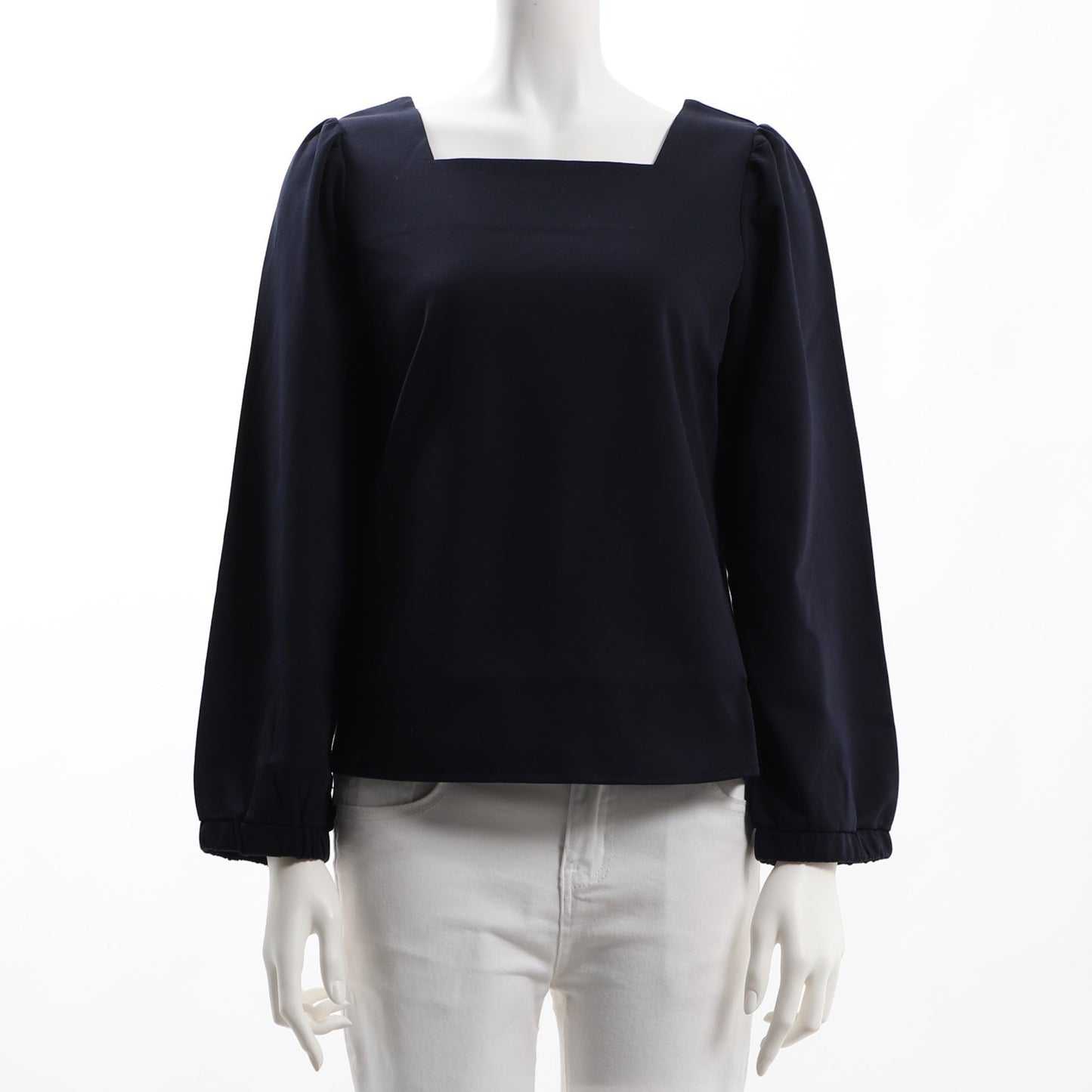 スクエアネックカットソー