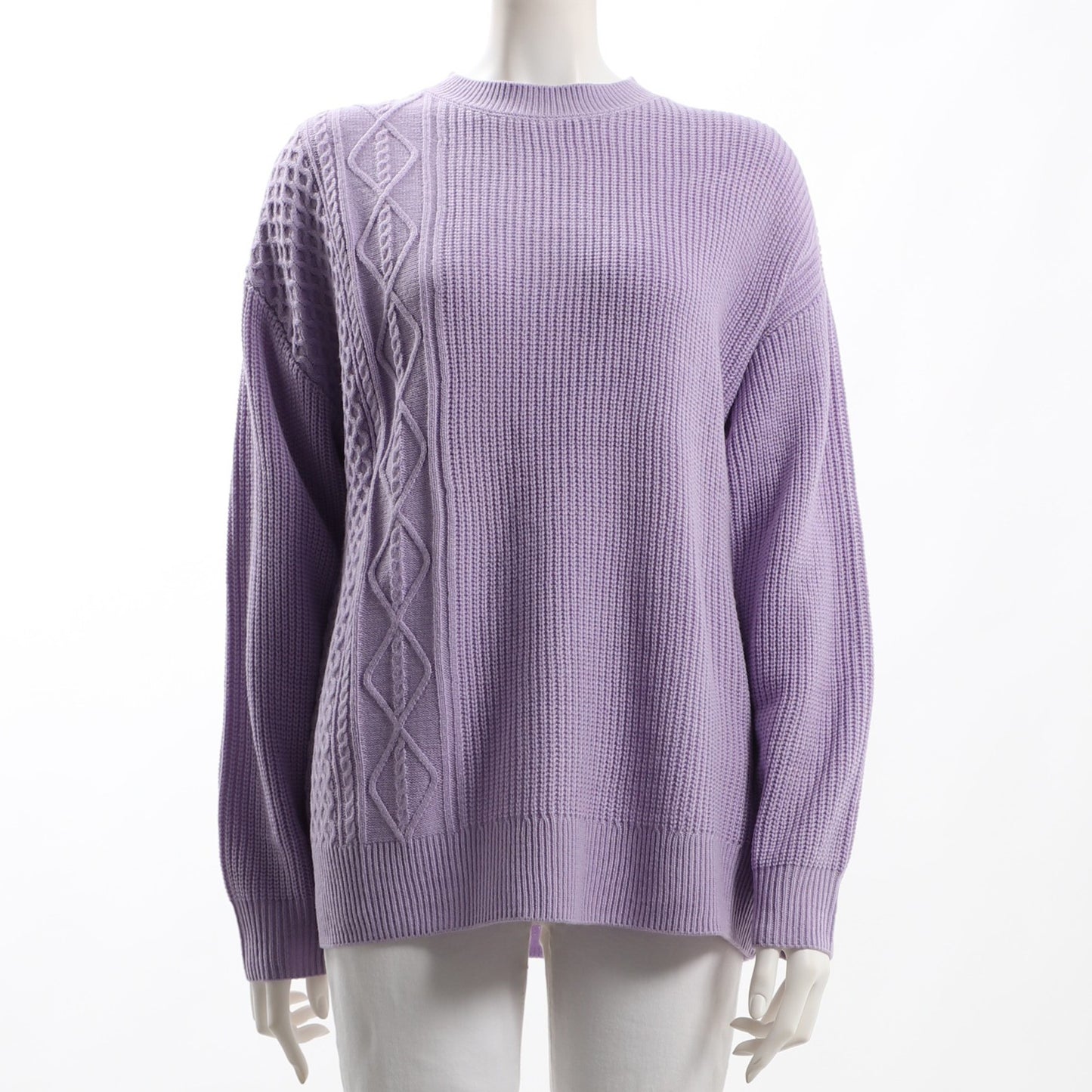 ケーブル編みデザインニット