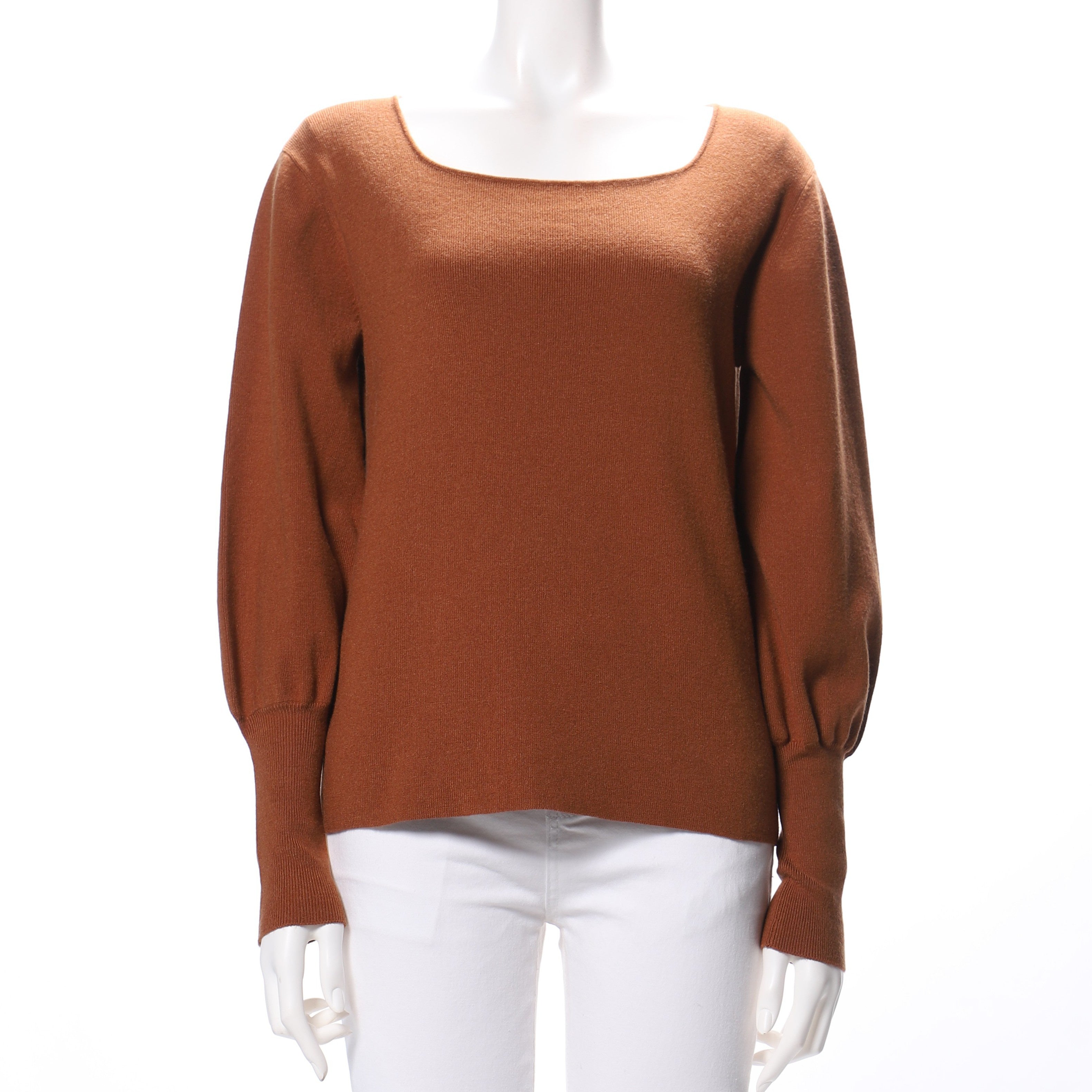 ふんわり袖スクエアネックニット