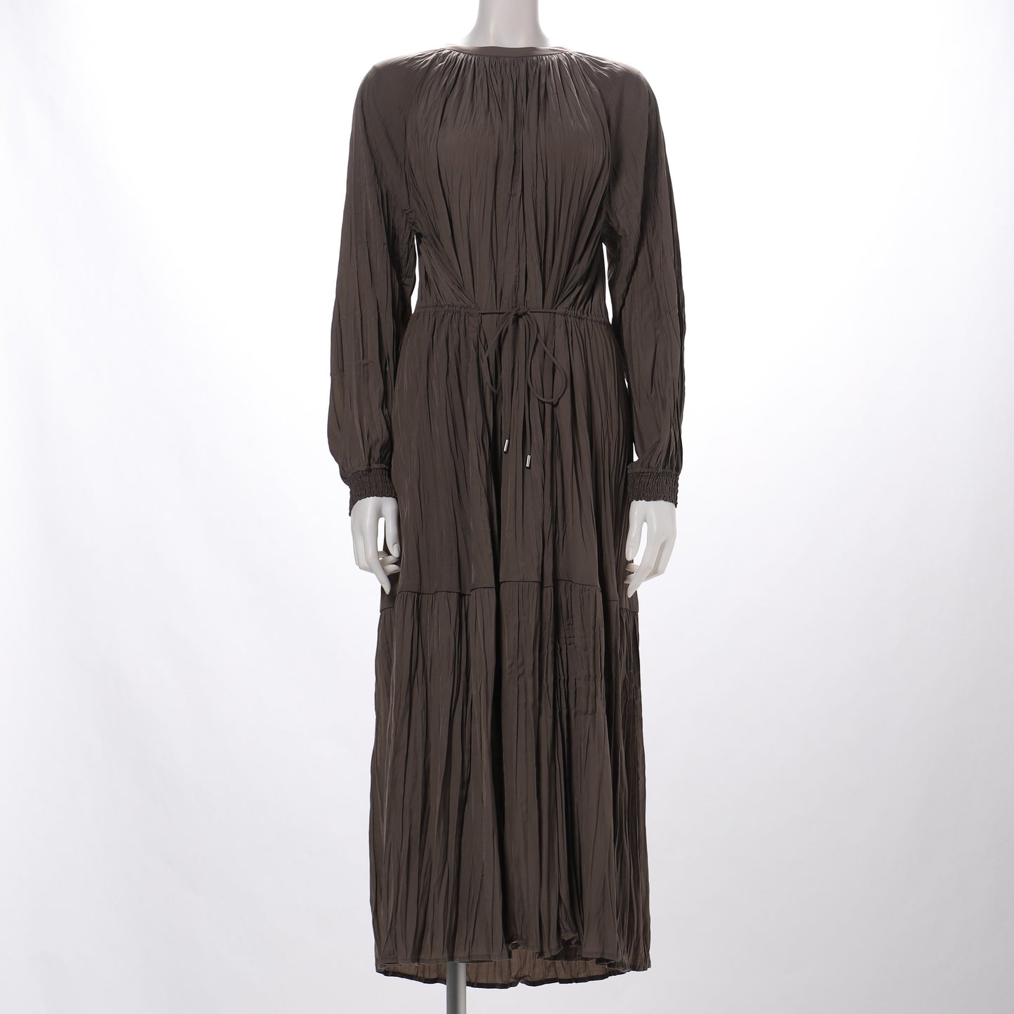 プリーツマキシ丈ワンピース