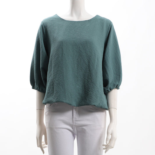 ボリュームスリーブラウンドネックブラウス