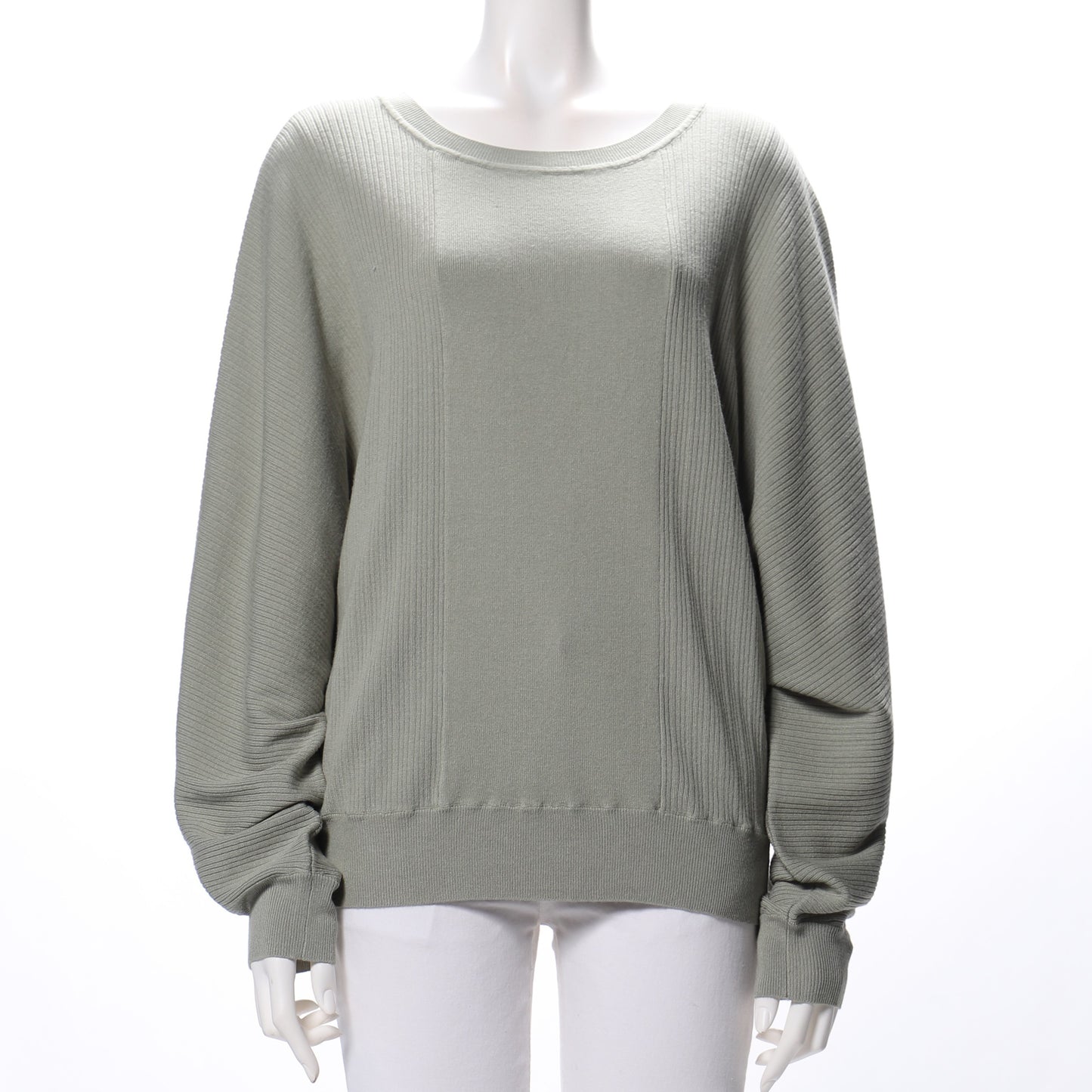 ゆったりお袖ラウンドネックニット