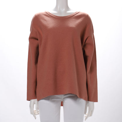 バックレースアップデザインニット