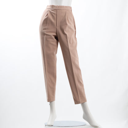 タック入りテーパードパンツ