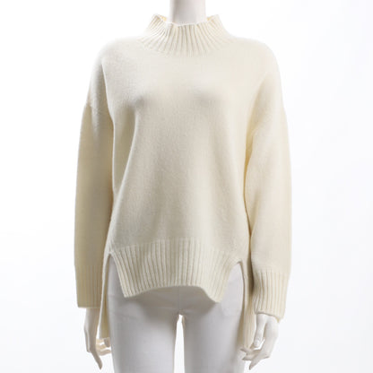 Vネックリブニット