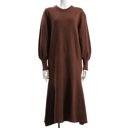 ボリュームスリーブニットワンピース