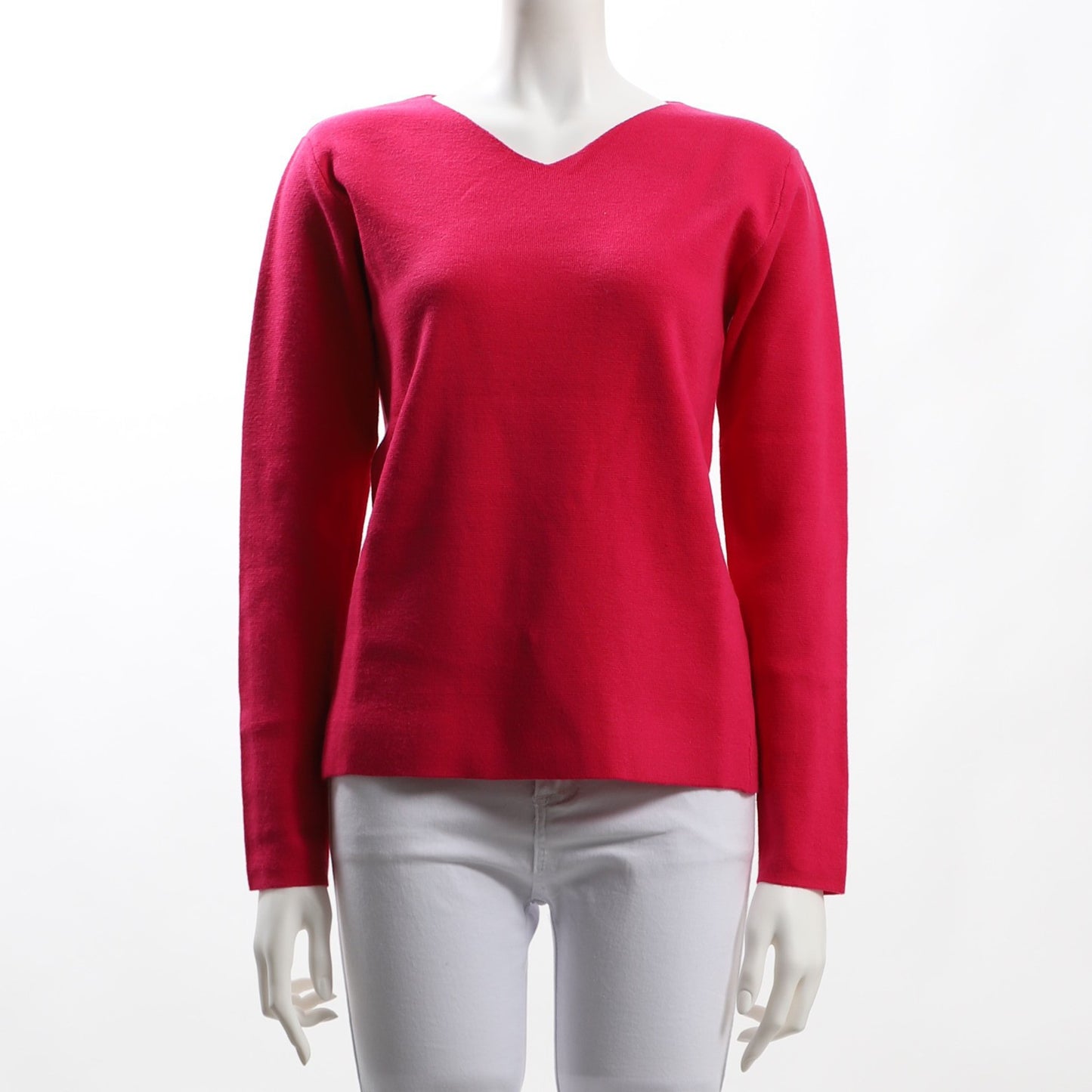 シンプルVネックニット